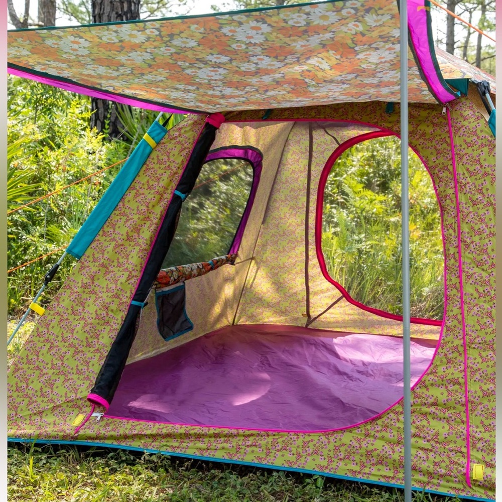 COPY - Pop up tent